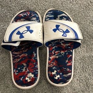 Youth Under Armour slides. Size 1